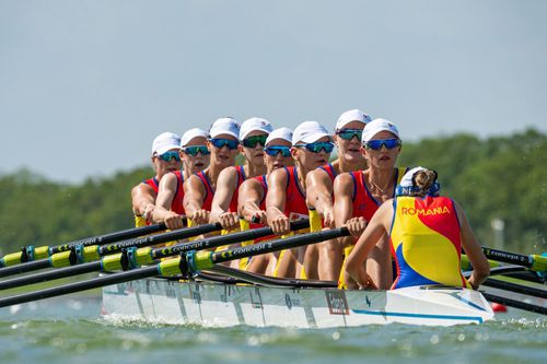 Barca României de 8 plus 1 rame feminin Foto: FR Canotaj/Balint Czucz