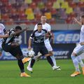 Hermannstadt a arătat dezastruos în prima repriză a deplasării cu FCSB, încheiată cu un neverosimil 4-0.
