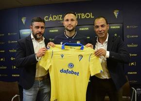„Are o problemă de adaptare” » Antrenorul lui Cadiz explică situația lui Florin Andone