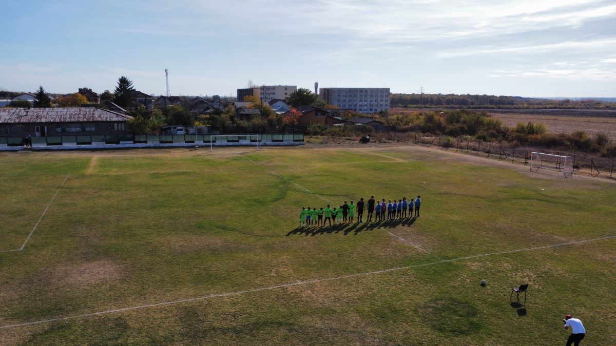Cupa Satelor nimănui: de asta n-a venit Boloni