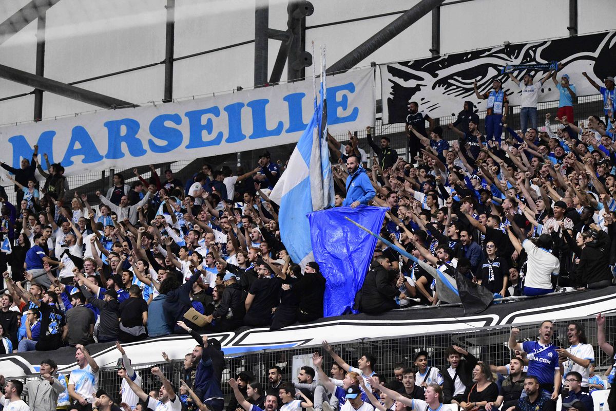 Scenografie specială la Marseille - AEK Atena, în Europa League
