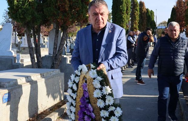 Primarul a mers la mormântul lui Nicolae Dobrin și și-a însușit ultima decizie luată la FC Argeș: „E solicitarea mea, sunt convins că va fi aprobată”