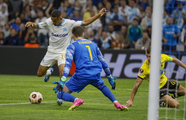 Gafa colosală în Europa League » Portarul a văzut roșu direct