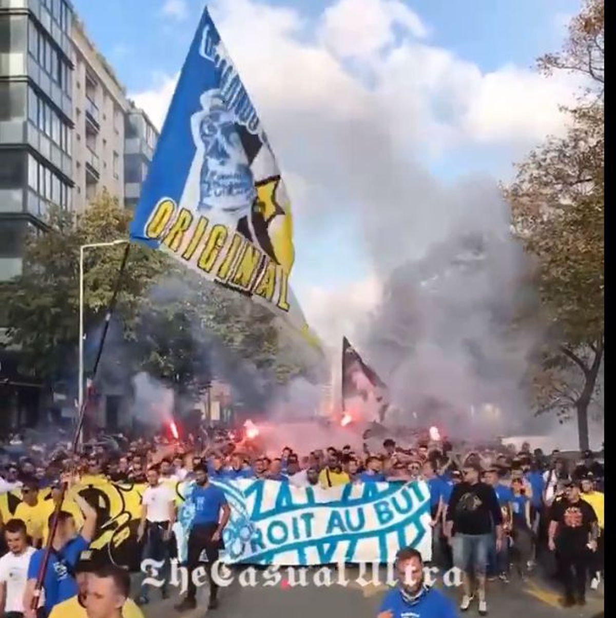 Scenografia serii în Europa a fost afișată la Marseille - AEK Atena » Ce au făcut galeriile implicate înaintea meciului