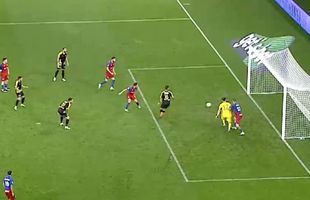 Gol de cascadorii râsului în Steaua - Ceahlăul » Portarul „militarilor” a privit cum mingea intră agonizant în poartă