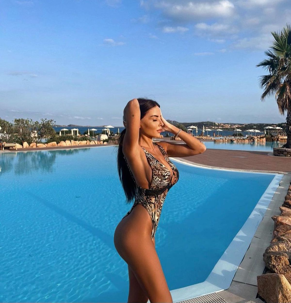 Ispita de la „Insula Iubirii” i-a eclipsat pe fotbaliști la amicalul de gală al Europei: „Ești cea mai frumoasă din lume, Maria!”