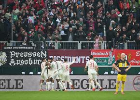 Augsburg - Borussia Dortmund 2-1 » Un nou pas greșit făcut de „galben-negrii” în campionat