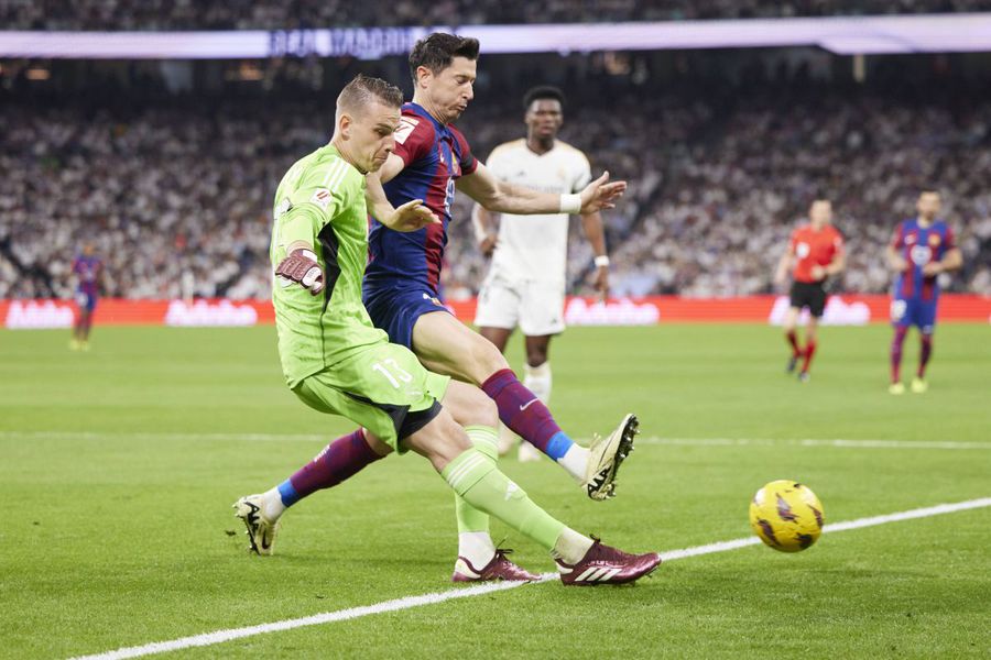 Duelul dintre Andryi Lunin și golgheterul Barcelonei și al actualei ediții de LaLiga va fi una din cheile derbyului / Foto: Imago Luka Modric nu vine singur la AC Milan de la Real Madrid!