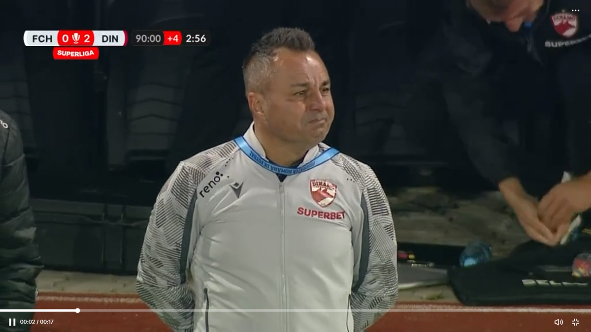 „Câine” adevărat! Florentin Petre a plâns ca un „Pitic” în momentul în care galeria lui Dinamo sărbătoarea victoria de la Hermannstadt » Imagini minunate