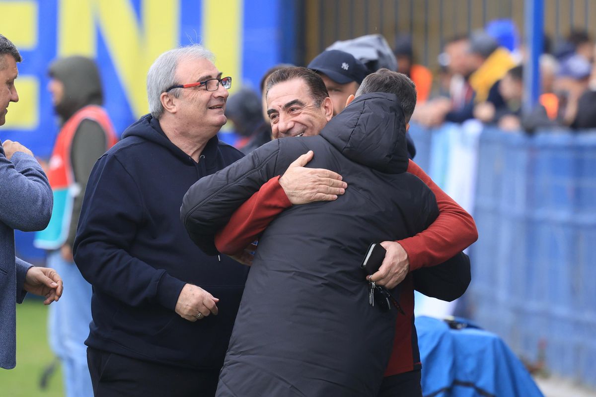 Costel Gâlcă, Mihai Stoichiță și Imad Kassas la Metaloglobus - Universitatea Craiova