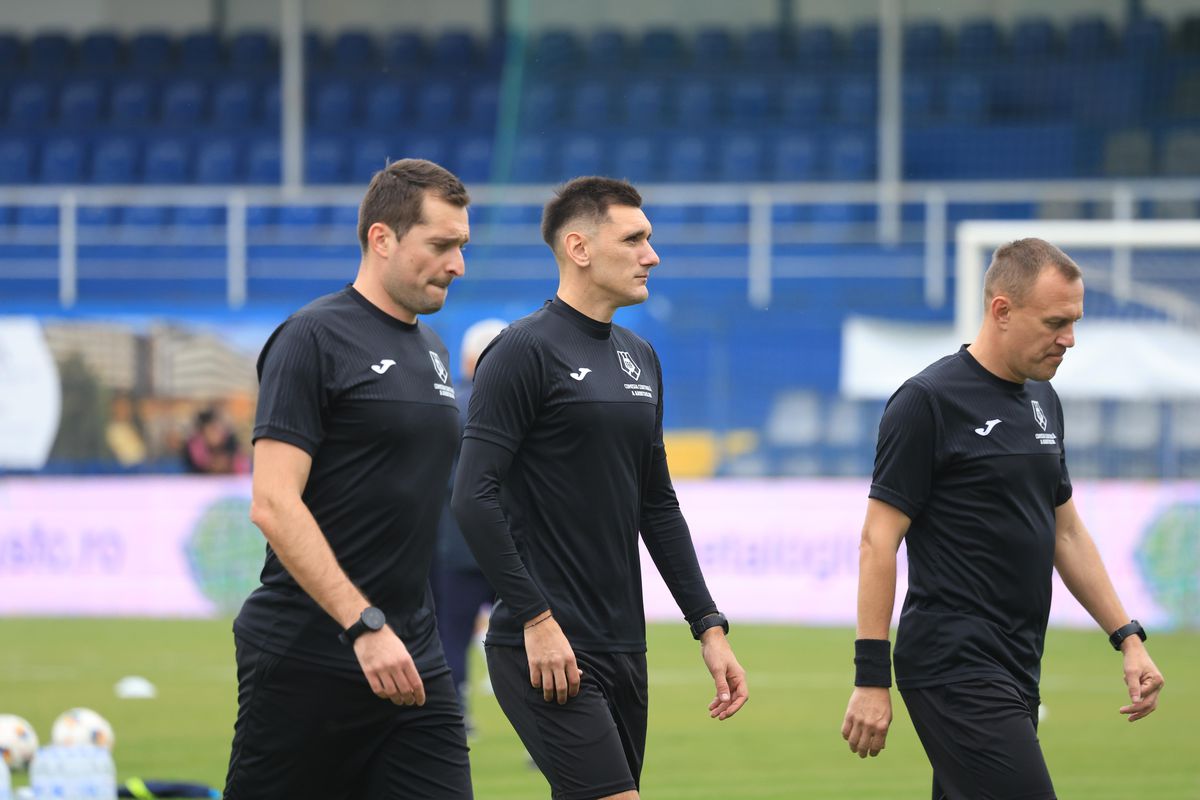 Costel Gâlcă, Mihai Stoichiță și Imad Kassas la Metaloglobus - Universitatea Craiova