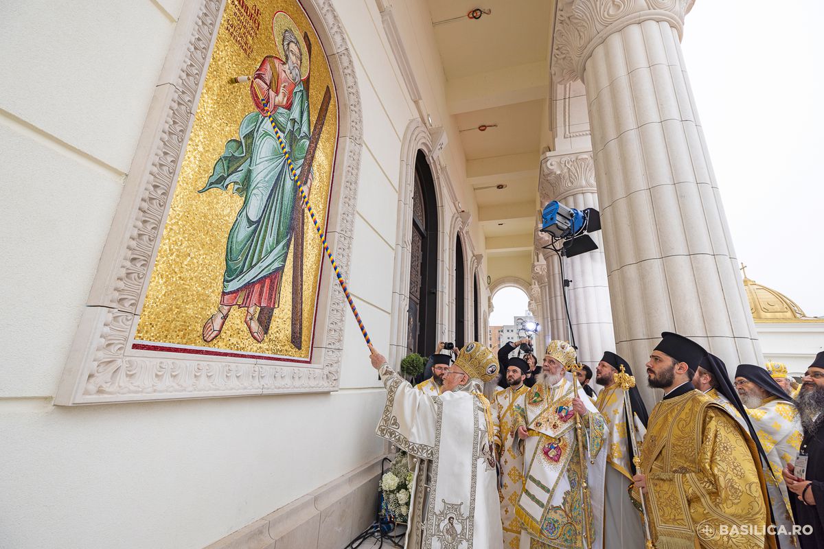 POZE generale sfințirea Catedralei României