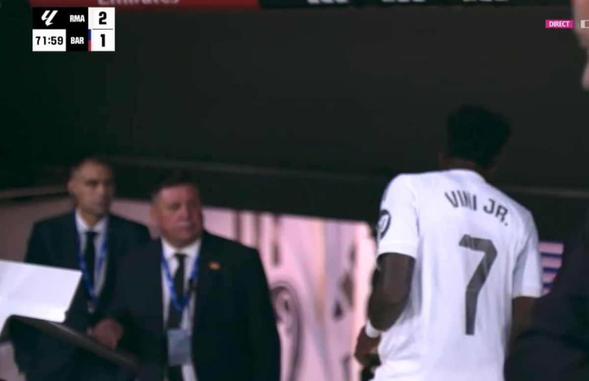 Vinicius, CRIZĂ de nervi în El Clasico