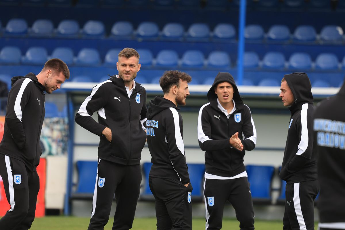 Imagini înainte de Metaloglobus - Universitatea Craiova / Foto: Ionuț Iordache (GSP)