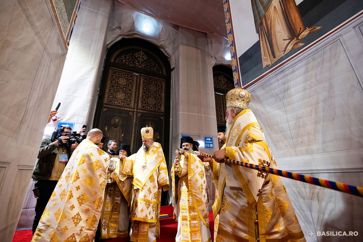 POZE generale sfințirea Catedralei României