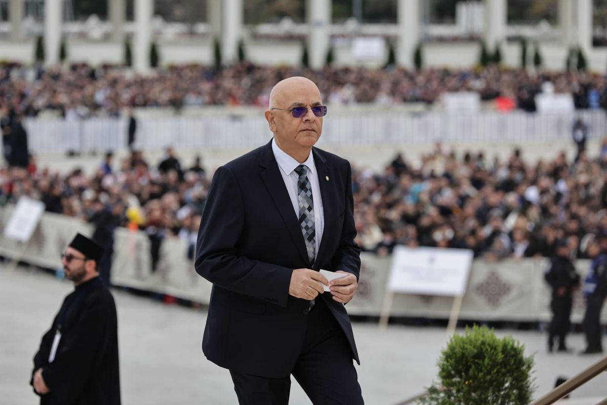 Gigi Becali la sfințirea Catedralei României