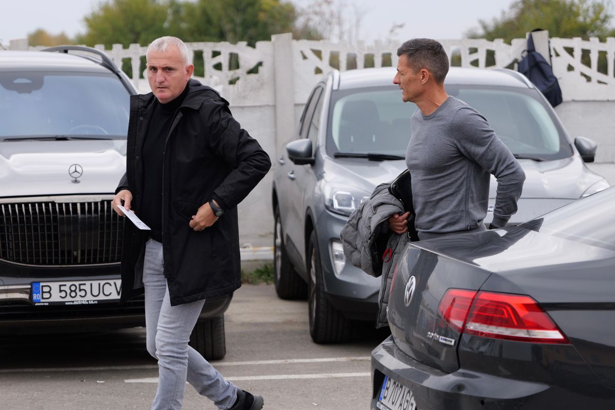 Costel Gâlcă, Mihai Stoichiță și Imad Kassas la Metaloglobus - Universitatea Craiova