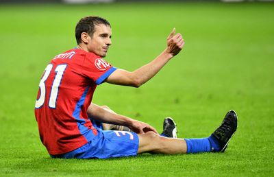 Încă o accidentare la FCSB » „S-a rupt” în meciul cu UTA și a ieșit înainte de pauză