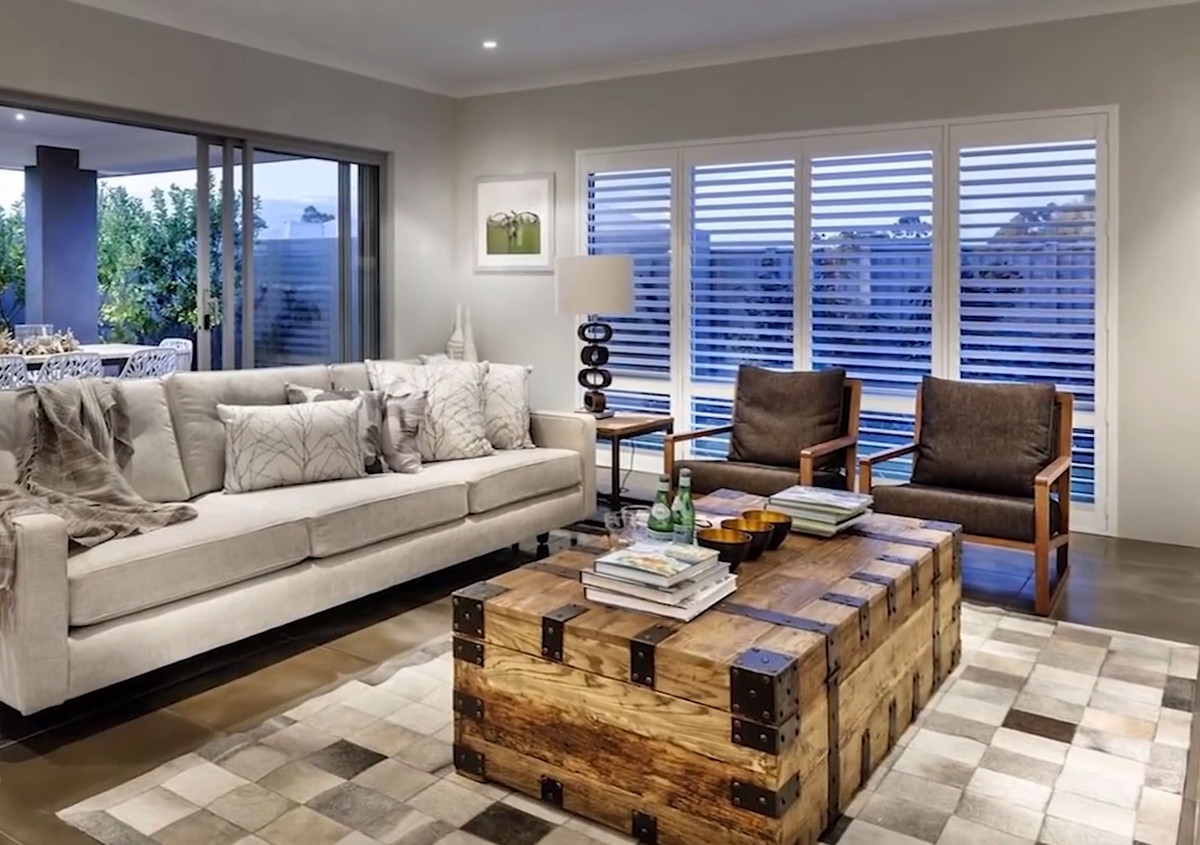 Yamal va cumpăra fosta vilă a lui Pique și Shakira. Foto:  YouTube @Famous Entertainment