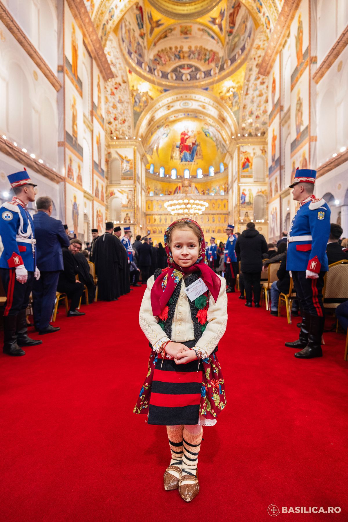 POZE generale sfințirea Catedralei României