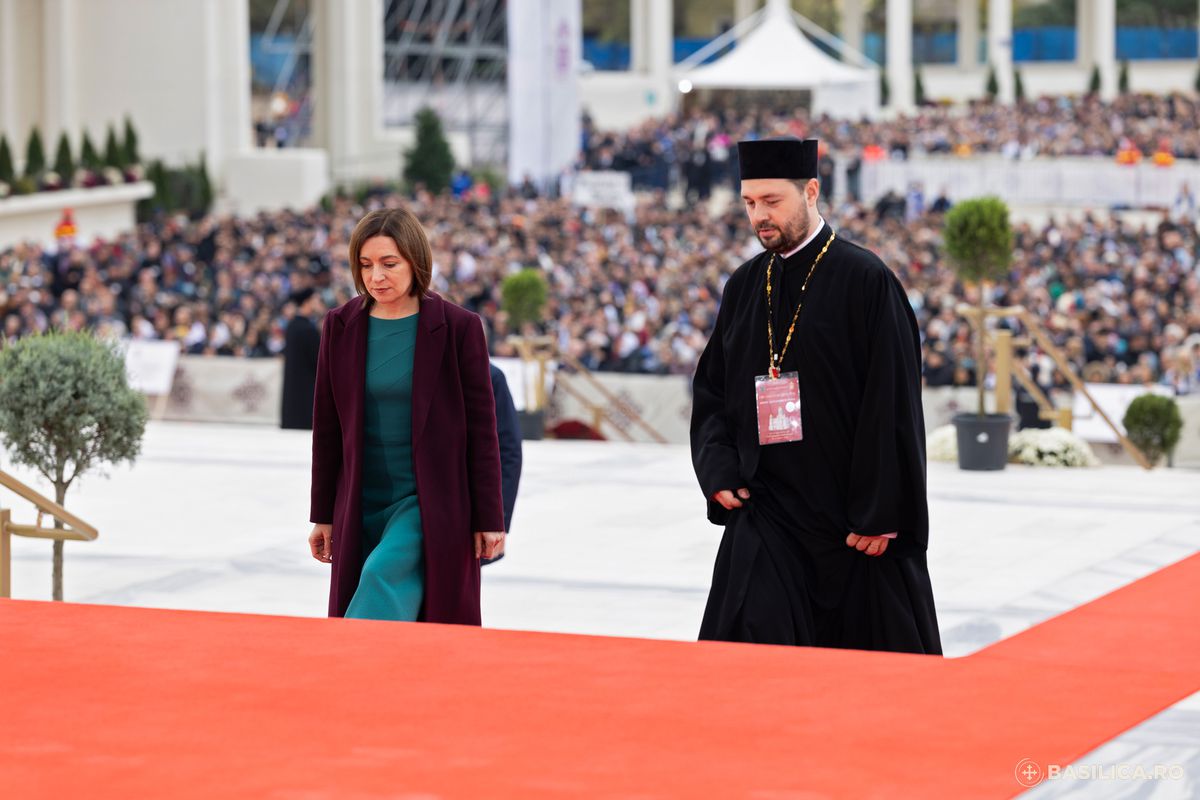 POZE generale sfințirea Catedralei României