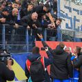 Scandal după Metaloglobus - Craiova! Rădoi și jucătorii, luați în colimator de fani. FOTO: Ionuț Iordache (GSP.ro)