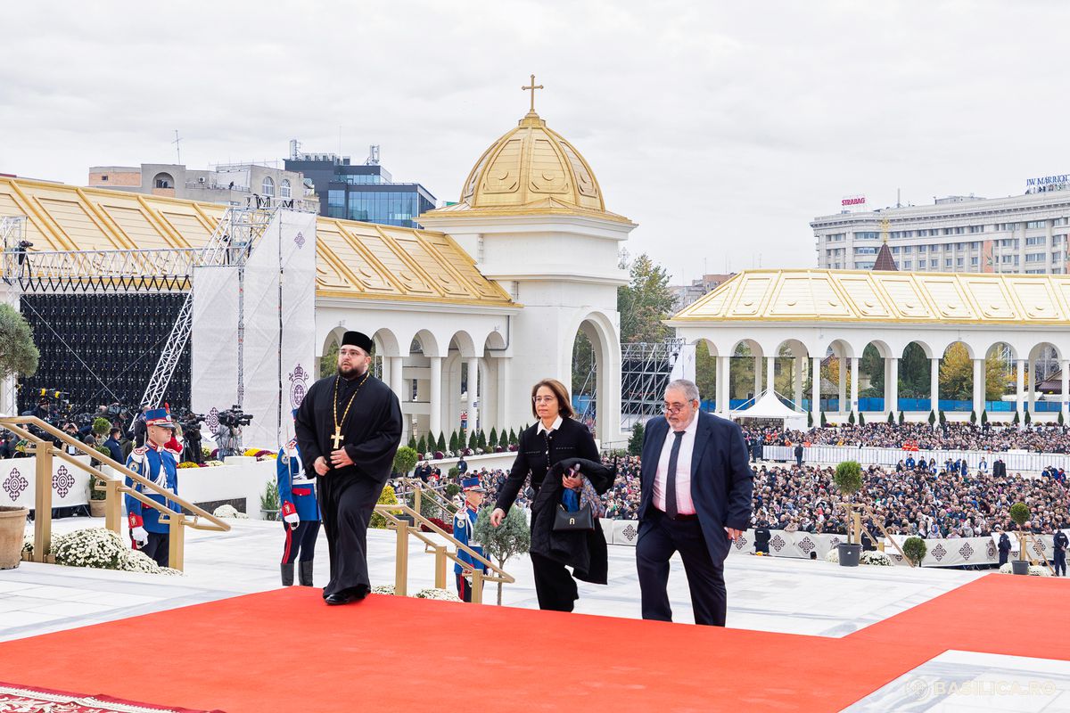 POZE generale sfințirea Catedralei României