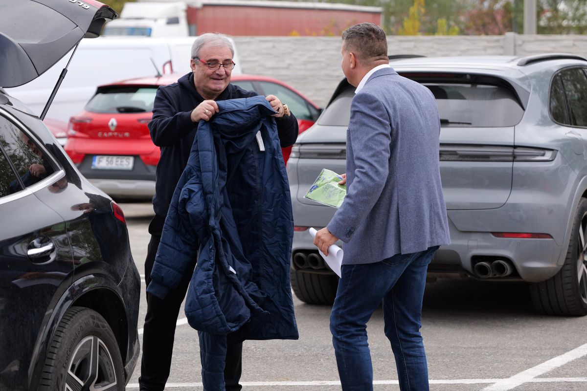 Costel Gâlcă, Mihai Stoichiță și Imad Kassas la Metaloglobus - Universitatea Craiova