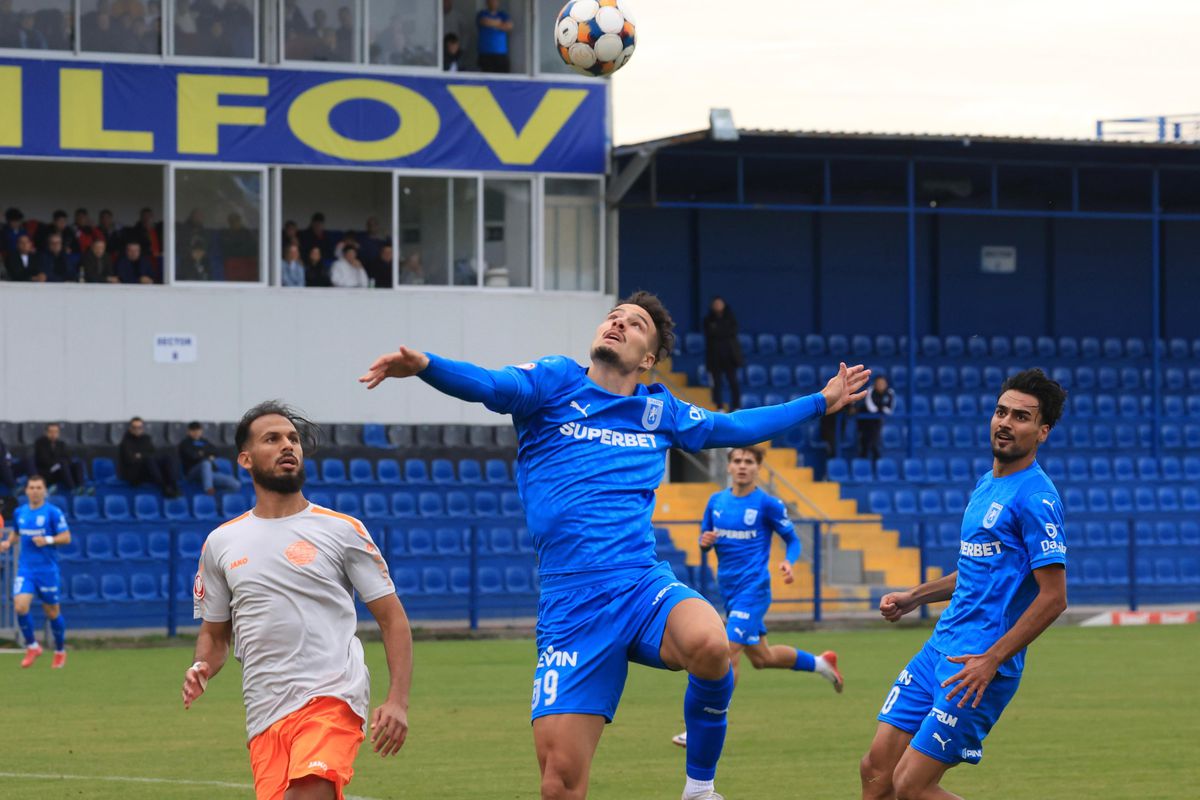 Fluier final în Metaloglobus - Universitatea Craiova » O nouă mare surpriză la Clinceni! + Clasamentul