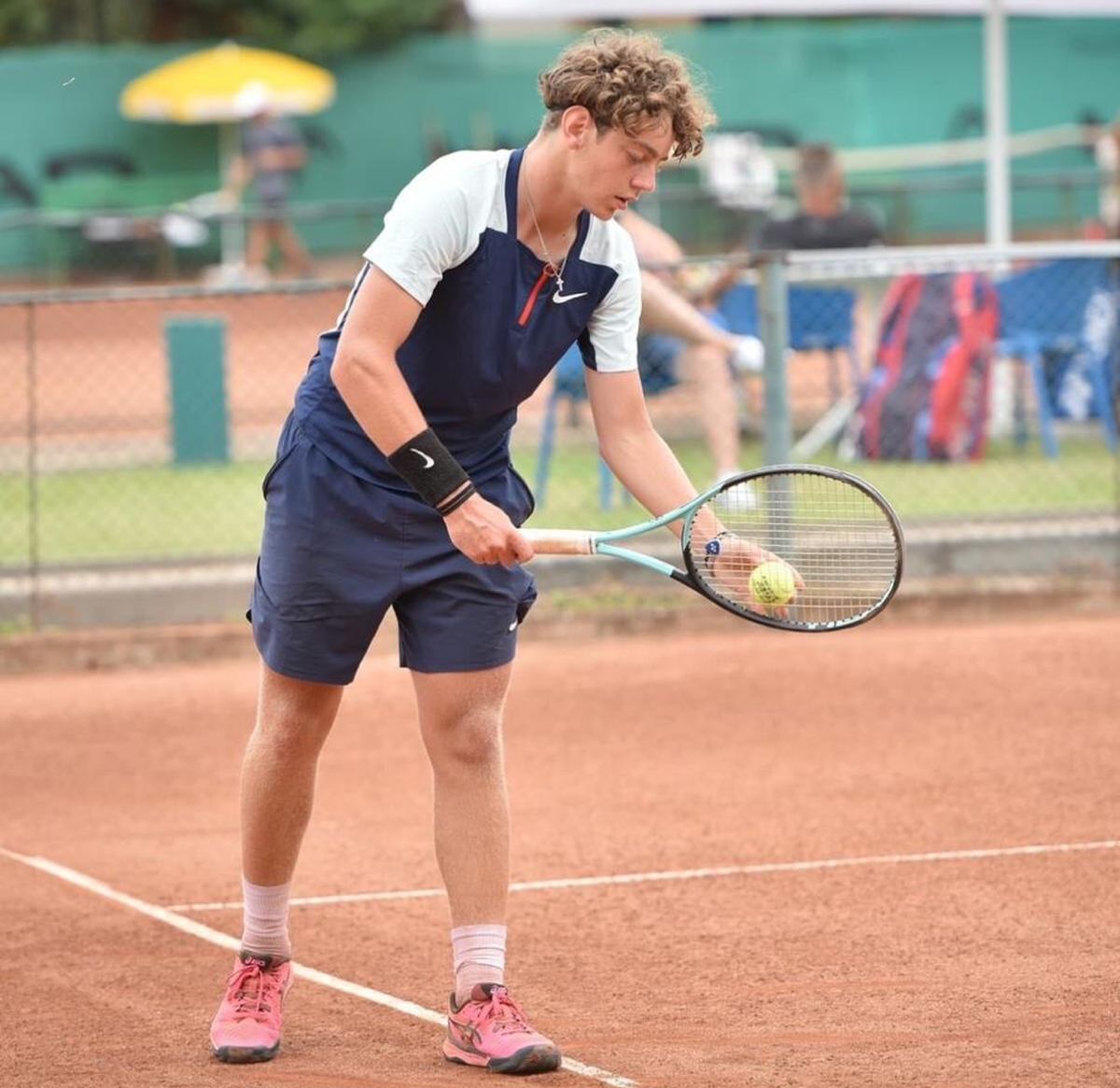 Sacrificiu și visuri mari » Povestea puștiului care vrea să rupă „blestemul” în circuitul ATP: „Nu sunt un copil talentat, dar dau tot ce am tenisului”