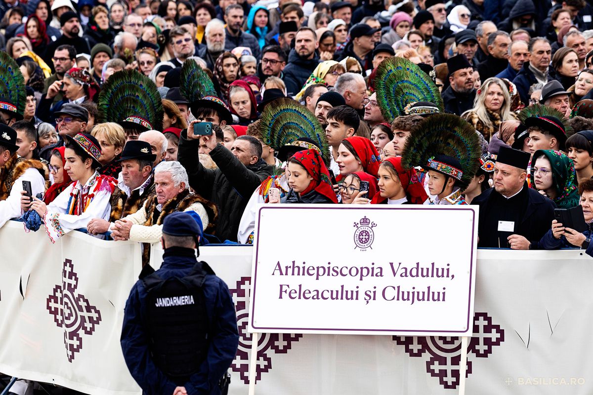 POZE generale sfințirea Catedralei României