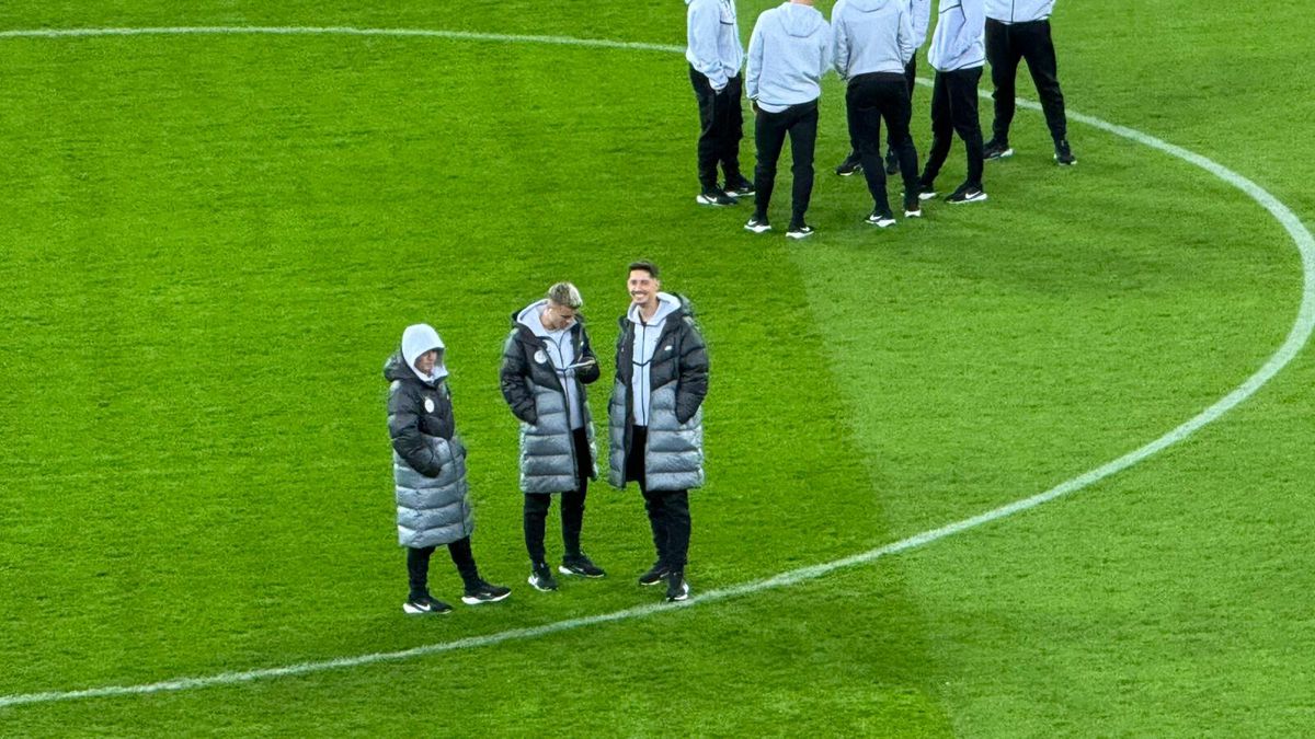 „El Clasico” la putere și pe Arena Națională » Imaginile serii: cum au fost surprinși jucătorii de la FCSB înainte de duelul cu UTA