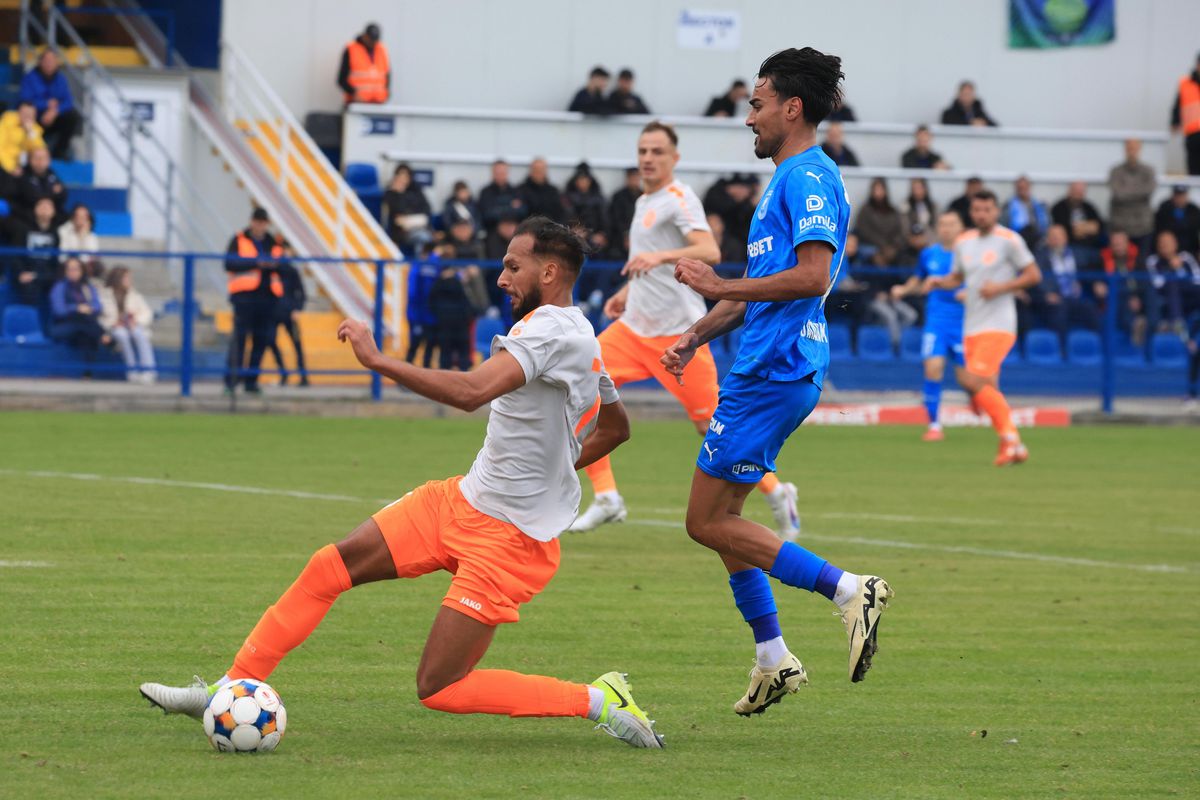 Fluier final în Metaloglobus - Universitatea Craiova » O nouă mare surpriză la Clinceni! + Clasamentul