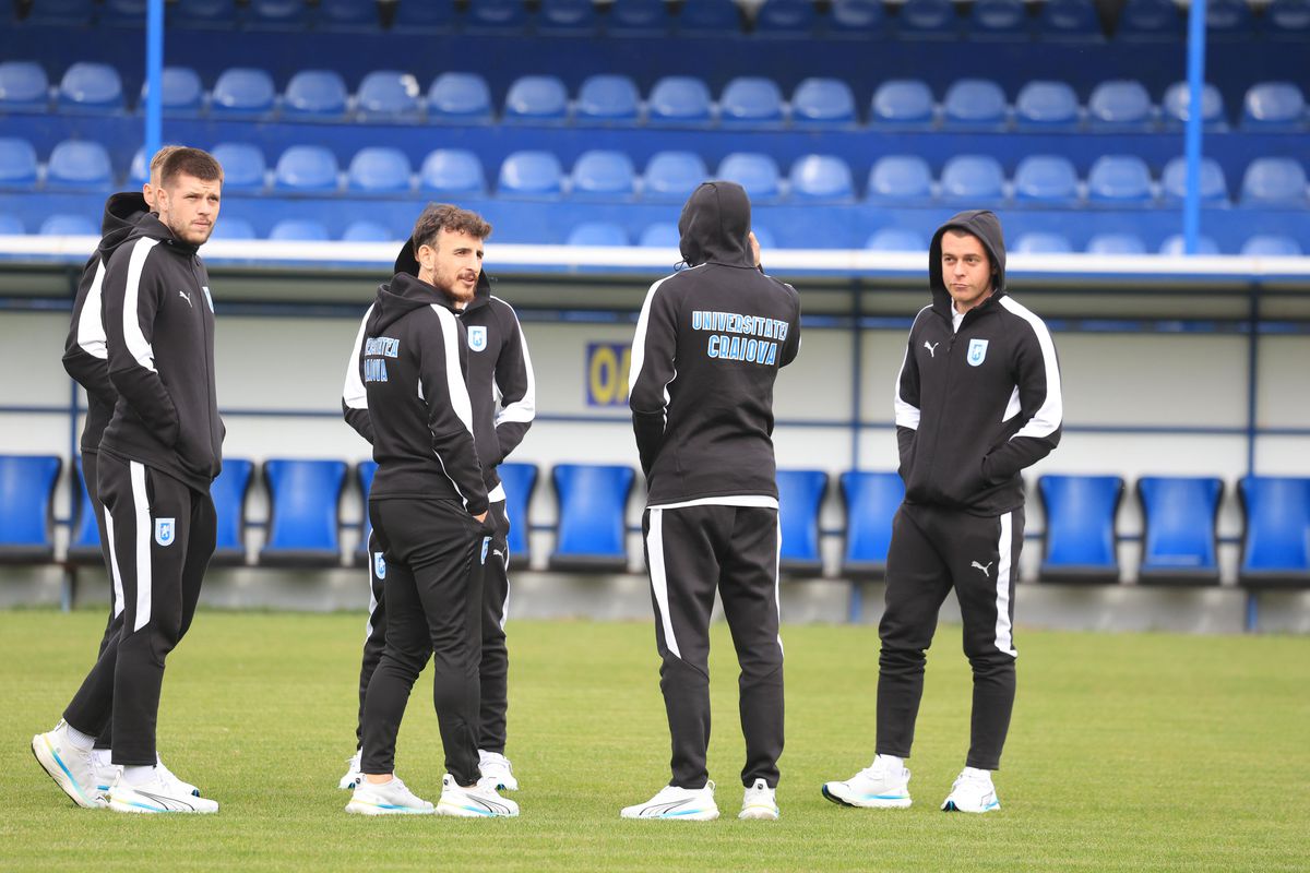 Imagini înainte de Metaloglobus - Universitatea Craiova / Foto: Ionuț Iordache (GSP)