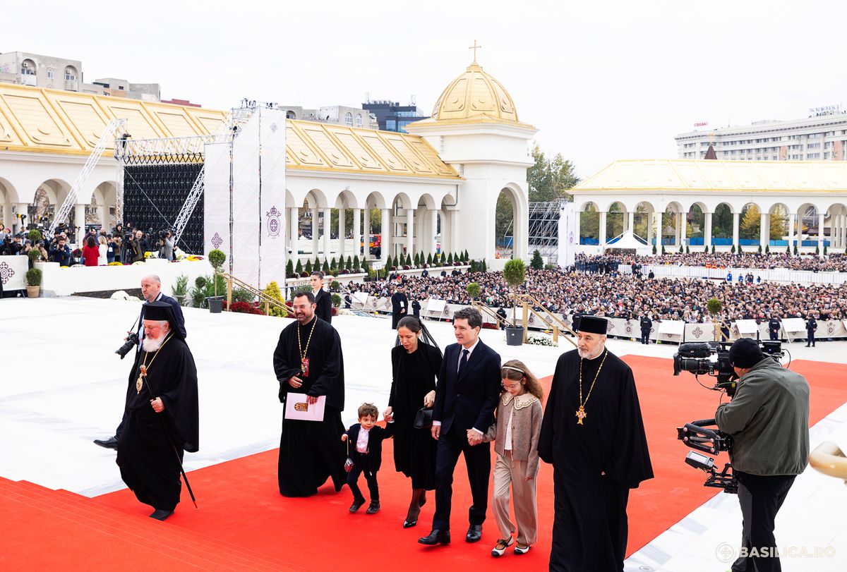 POZE generale sfințirea Catedralei României