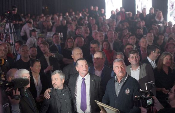 FOTO Ivan Patzaichin, petrecere-surpriză în club, cu 500 de prieteni