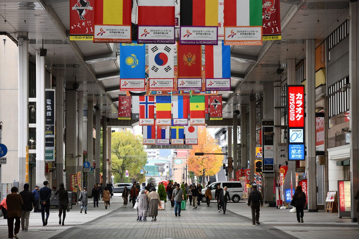 CORESPONDENȚĂ DIN JAPONIA // VIDEO+FOTO Reportaj GSP din Kumamoto, oraşul în care se va disputa Mondialul de handbal: plin de viaţă, de oameni cumsecade şi de o civilizaţie de care suntem atât de departe
