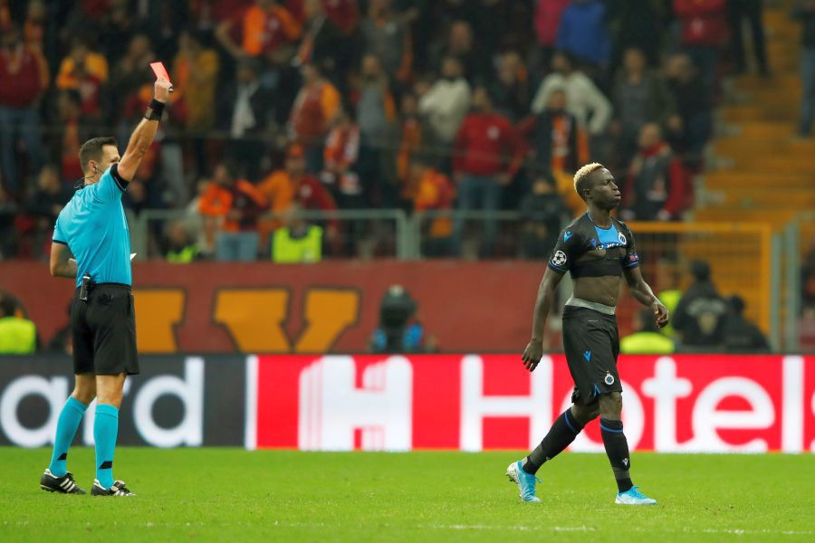 LIGA CAMPIONILOR // Caz rarisim în Galatasaray - Brugge! » Doi jucători belgieni eliminați imediat după egalarea din prelungiri