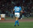 Diego Maradona a purtat numărul 10 la Napoli // foto: Imago
