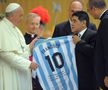 Diego Maradona și Papa Francisc în 2014 // foto: Guliver/gettyimages