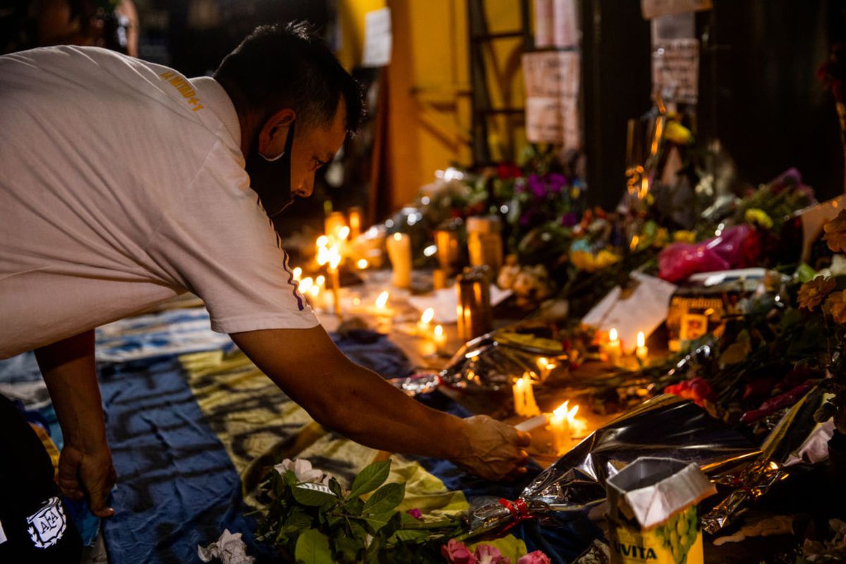 A apărut înregistrarea apelului la Urgențe! Medicul personal al lui Maradona nu a spus în nicio clipă că Diego e cel care are nevoie de ajutor! În cât timp a ajuns Ambulanța