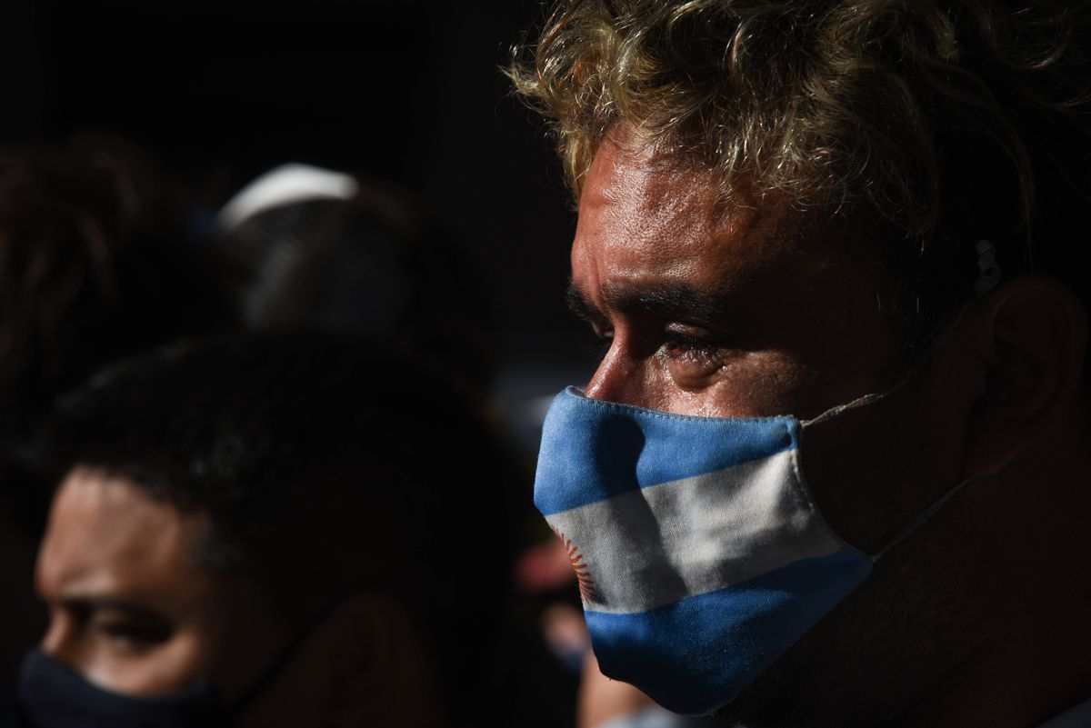 „Averea lui Maradona a fost topită! I-au furat tot” » Gazzetta publică primul raport cum s-au risipit milioanele lui Diego! Din ce ajunsese să trăiască