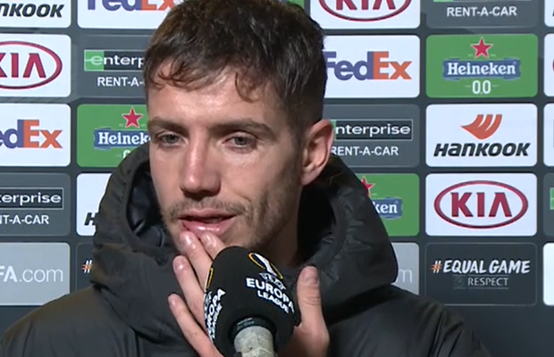 CFR Cluj - AS Roma 0-2. Alex Chipciu a apărut cu buza spartă la interviu: „Îmi dau viața pe teren”