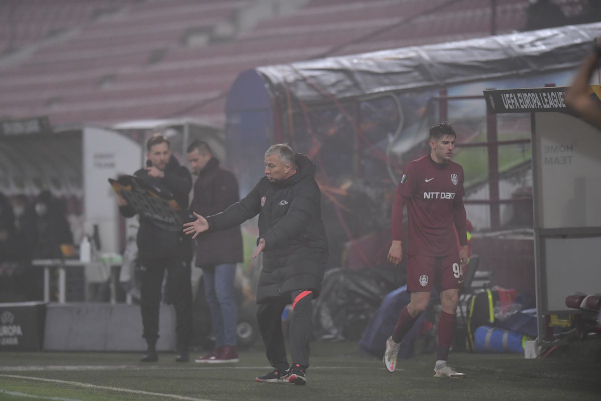 Dan Petrescu, momit în străinătate de fostul său jucător: „Mi-ar plăcea să mă bat cu el, are toate șansele să vină”