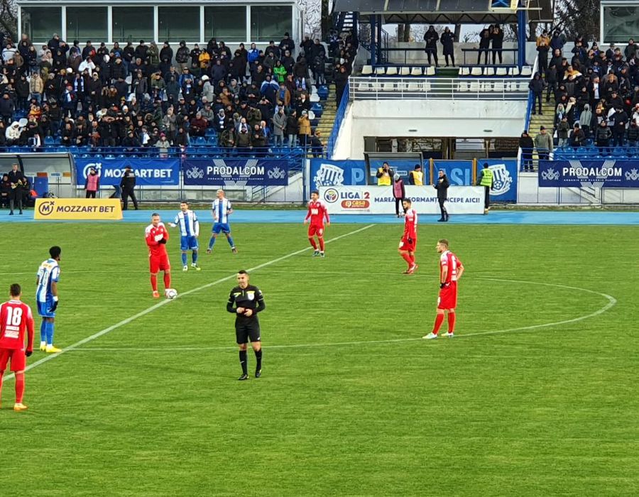 Dinamo a pus mâna pe stadion! Unde se joacă, acasă, cu Poli Iași