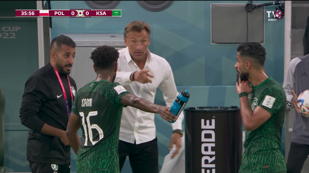 Moment viral cu Herve Renard, în prima repriză din Polonia - Arabia Saudită » Prestație de MVP a traducătorului 
