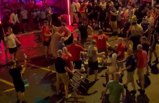 A început deja scandalul! Suporterii s-au bătut pe străzi, iar marți urmează meciul direct decisiv pentru „optimile” Campionatului Mondial