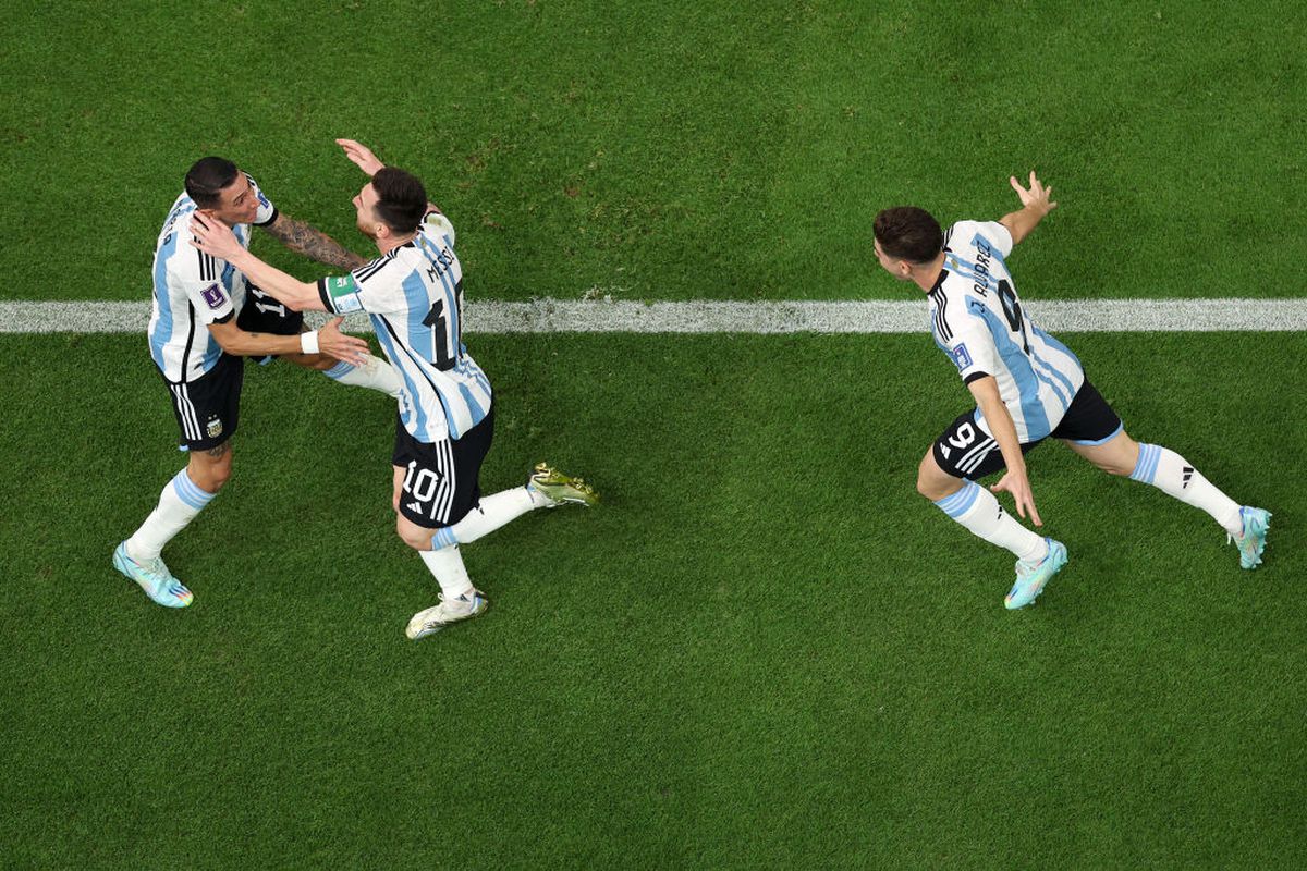 Copleșitor! Lionel Messi și-a făcut idolul să plângă pe bancă, imediat după reușita splendidă din meciul cu Mexic » Și antrenorul Scaloni a cedat!