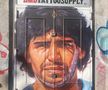 Maradona e și pe tatuajele napoletanilor, dar și pe ușa unui salon de tatuaje