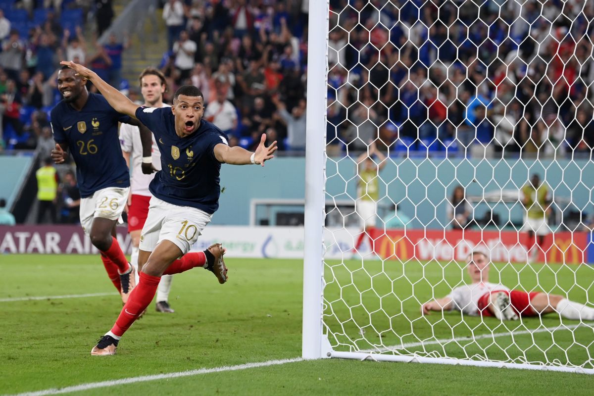 Franța, prima echipă calificată în optimile Campionatului Mondial! Mbappe a strălucit cu Danemarca